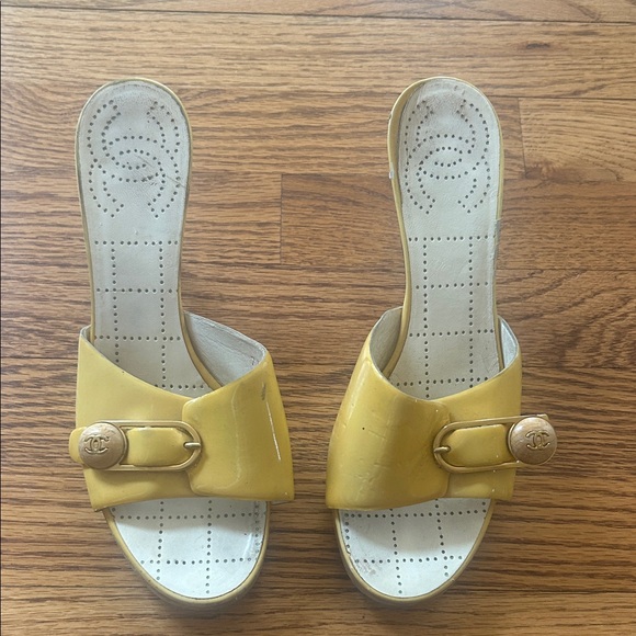 CHANEL Shoes - Authentic and Vintage Chanel Heels Size 37.5